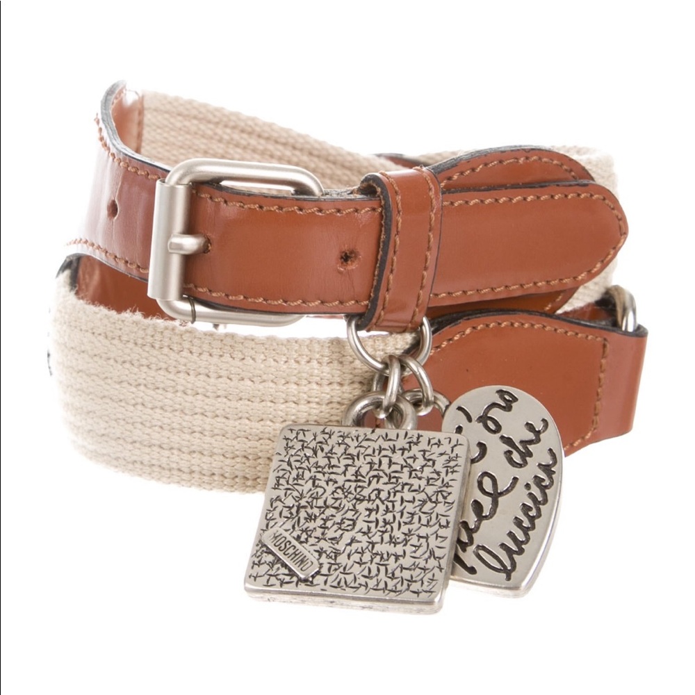 Moschino Charm Waist Belt! Super cute-XS
